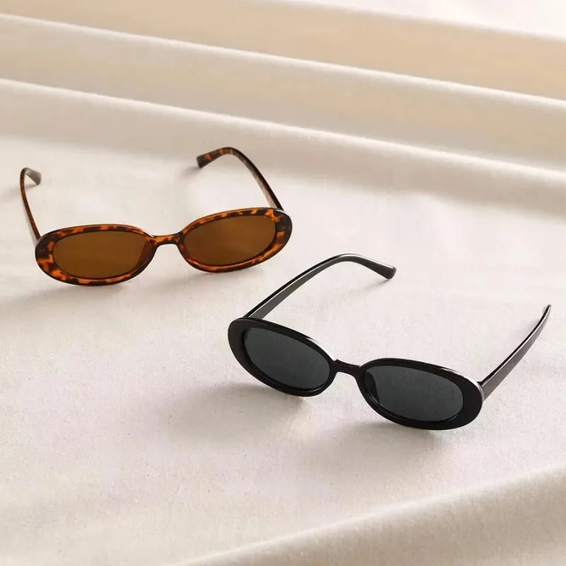 "Retro Oval Aesthetics - Y2K Vintage Sunglasses"