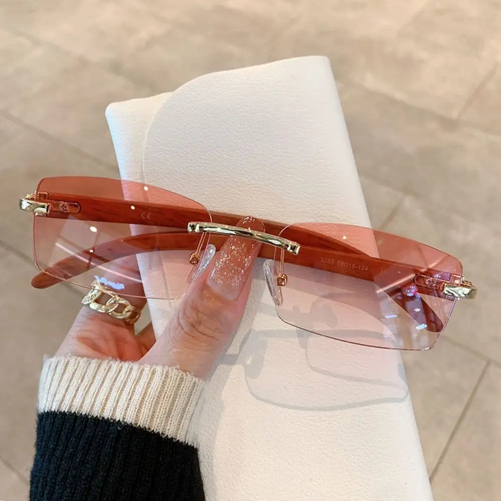 Royale Azure – Gradient Rimless Punk Shades