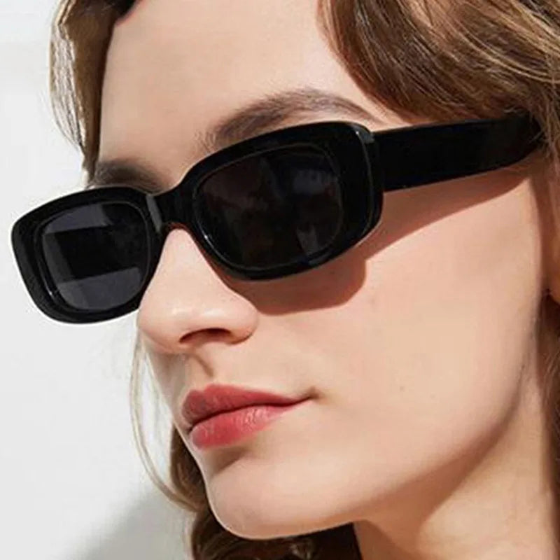 Kourt’s 90s Vintage Rectangle Shades
