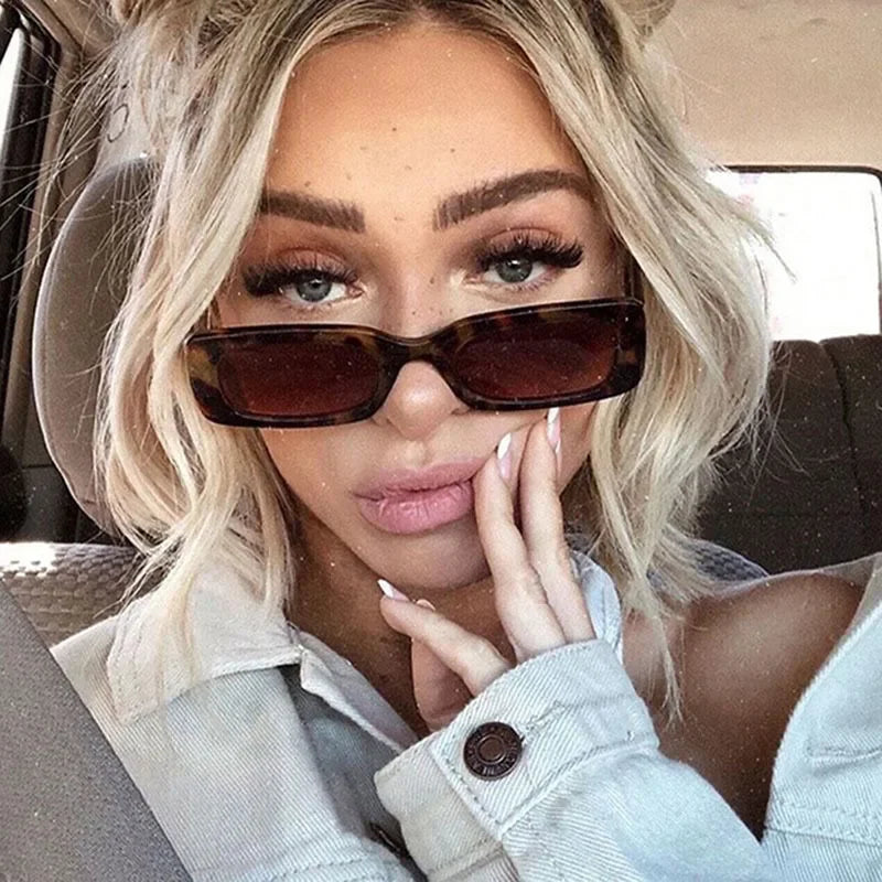 Kourt’s 90s Vintage Rectangle Shades